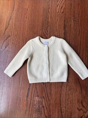 NWOT 18-24 months Hanna Andersson Cream Knit Button-Front Cardigan
